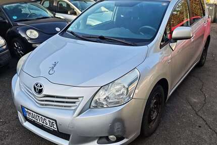 Toyota Verso Gebrauchtwagen