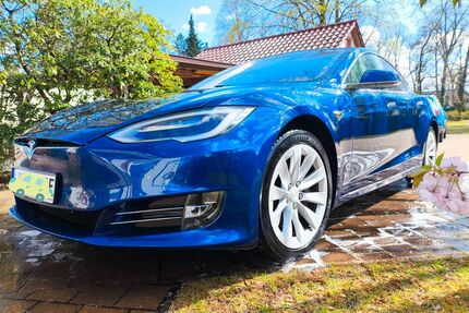 Tesla Model S Gebrauchtwagen
