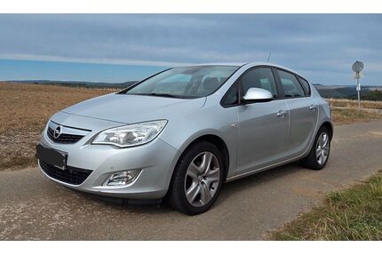 Opel Astra Gebrauchtwagen