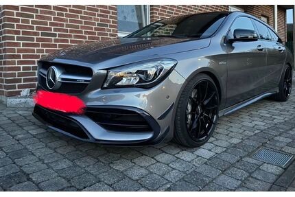 Mercedes-Benz CLA 45 AMG Shooting Brake Gebrauchtwagen