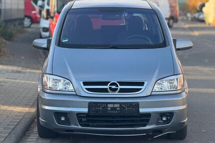 Opel Zafira Gebrauchtwagen