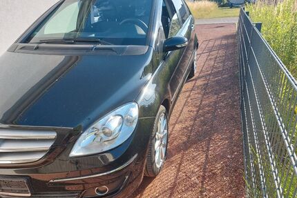 Mercedes-Benz B 150 Gebrauchtwagen
