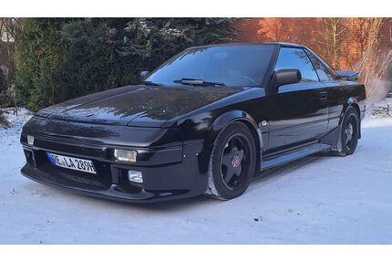 Toyota MR 2 Gebrauchtwagen