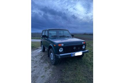 Lada Niva Gebrauchtwagen