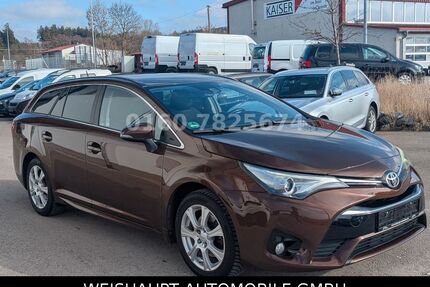 Toyota Avensis Gebrauchtwagen