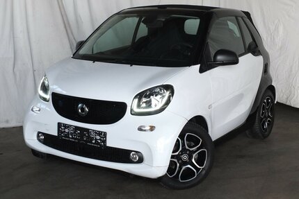 Smart ForTwo electric drive EQ PASSION KLIMAAUTOM SITZHE Gebrauchtwagen