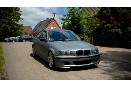 BMW 323 Gebrauchtwagen