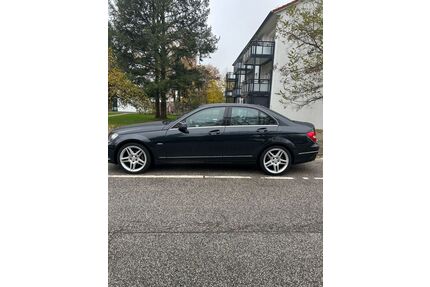 Mercedes-Benz C 180 Gebrauchtwagen