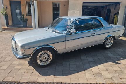 Mercedes-Benz E 230 Gebrauchtwagen