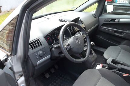 Opel Zafira Gebrauchtwagen