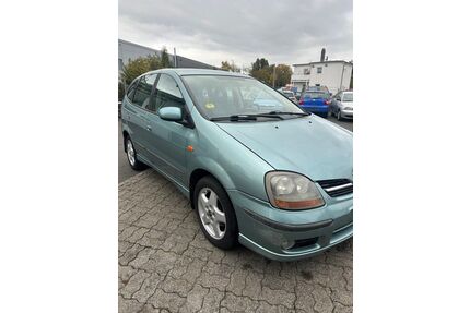 Nissan Almera Tino Gebrauchtwagen