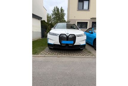 BMW iX Gebrauchtwagen