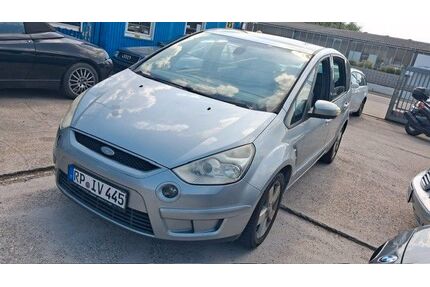 Ford S-Max Gebrauchtwagen