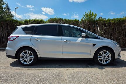 Ford S-Max Gebrauchtwagen