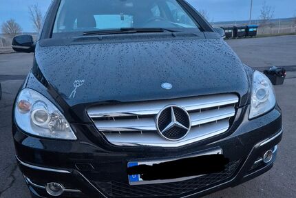Mercedes-Benz B 180 Gebrauchtwagen