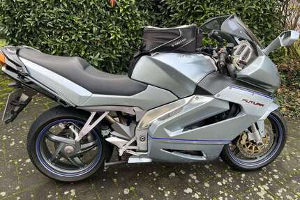 Aprilia RST 1000 Gebrauchtwagen