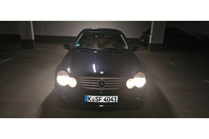 Mercedes-Benz 200 Gebrauchtwagen