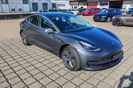 Tesla Model 3 Gebrauchtwagen