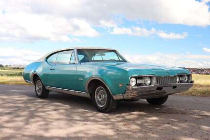 Oldsmobile Cutlass 