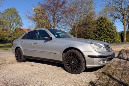 Mercedes-Benz E 220 Gebrauchtwagen