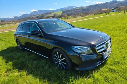 Mercedes-Benz E 220 Gebrauchtwagen