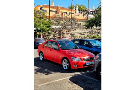 Lexus IS 200 Gebrauchtwagen