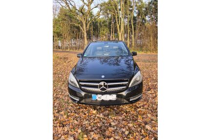 Mercedes-Benz B 180 Gebrauchtwagen
