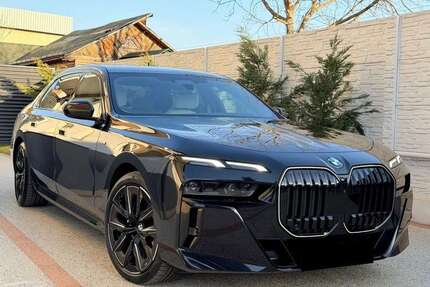 BMW 740 