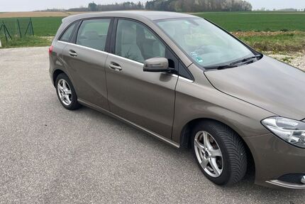 Mercedes-Benz B 200 Gebrauchtwagen