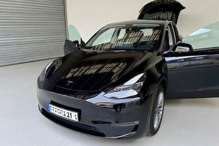 Tesla Model Y Gebrauchtwagen