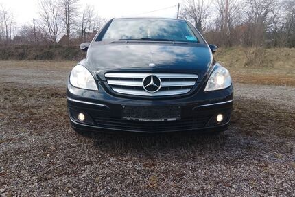 Mercedes-Benz B 200 Gebrauchtwagen