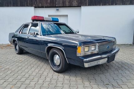 Ford Crown Gebrauchtwagen