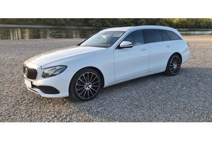 Mercedes-Benz E 220 Gebrauchtwagen