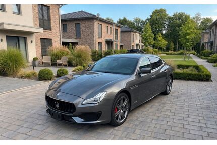Maserati Quattroporte Gebrauchtwagen