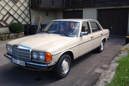 Mercedes-Benz 240 Gebrauchtwagen