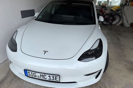 Tesla Model 3 Gebrauchtwagen