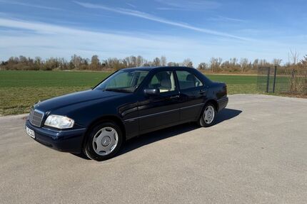 Mercedes-Benz C 180 Gebrauchtwagen