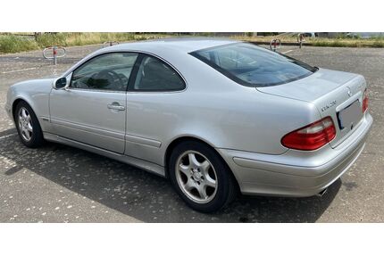 Mercedes-Benz CLK 230 