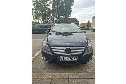 Mercedes-Benz B 180 Gebrauchtwagen