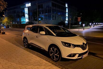 Renault Grand Scenic Gebrauchtwagen