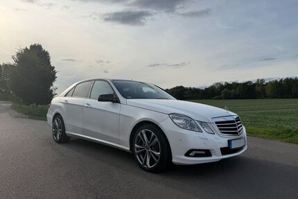 Mercedes-Benz 220 Gebrauchtwagen