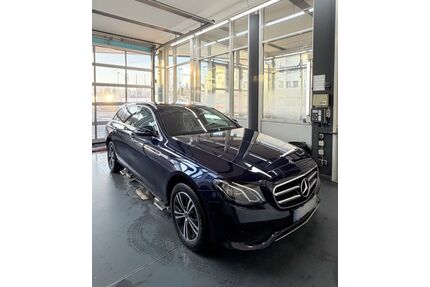Mercedes-Benz E 220 Gebrauchtwagen