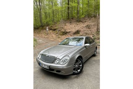 Mercedes-Benz E 200 Gebrauchtwagen