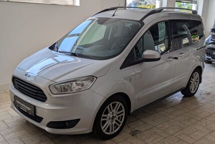 Ford Tourneo Courier Gebrauchtwagen