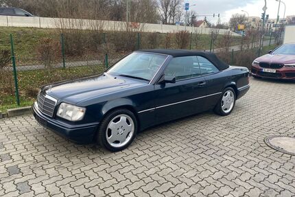 Mercedes-Benz E 200 Gebrauchtwagen