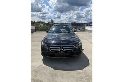Mercedes-Benz E 220 Gebrauchtwagen