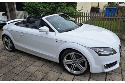 VW Audi TT Roadster 