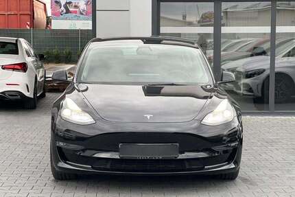 Tesla Model 3 Gebrauchtwagen