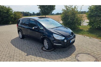Ford S-Max Gebrauchtwagen