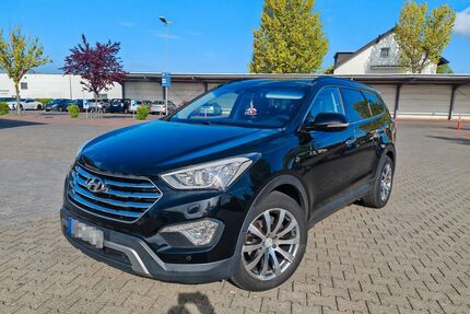 Hyundai Grand Santa Fe Gebrauchtwagen